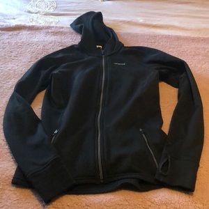 Patagonia zip up